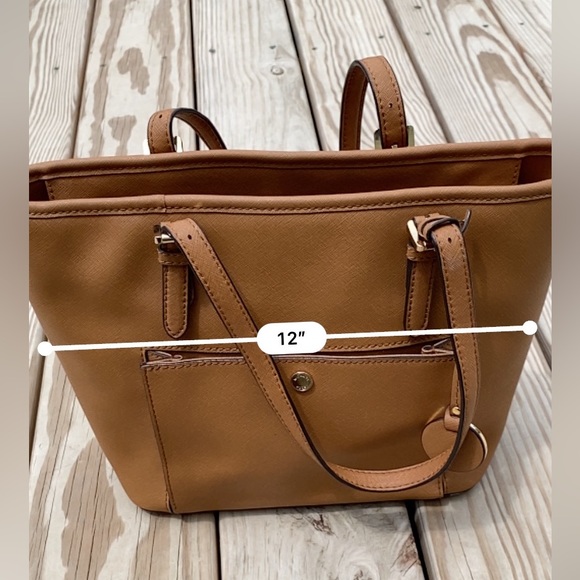 Micheal Kors Shoulder Bag - Picture 8 of 9